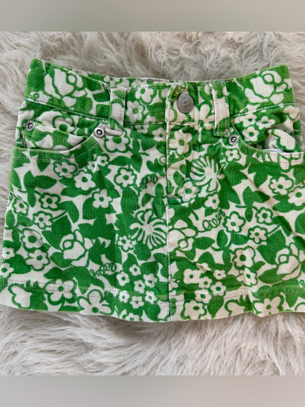 Lilly Pulitzer Green White “Ligo" print Floral Corduroy Mini Skirt Girls Size 2T